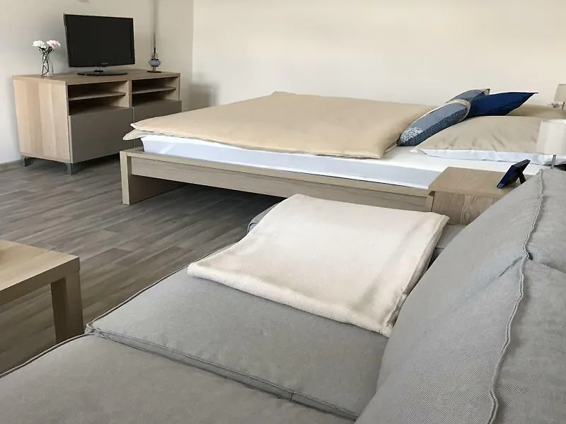 Km Apartments - Andel Praga